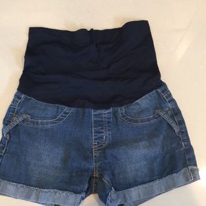 Denim maternity short